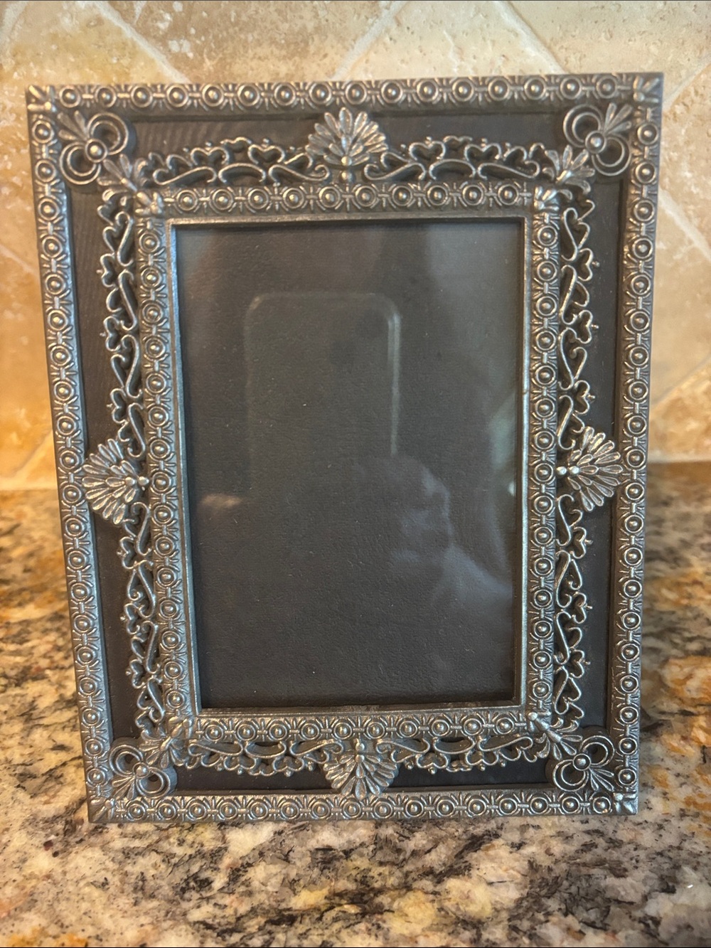 Vintage Ornate 3 1/2 x 5 Silver Toned Frame